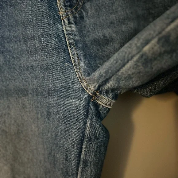 ZARA High Rise Straight Leg Ankle Length Rae Hem Jeans in Medium Wash Blue XS - Picture 7 of 9